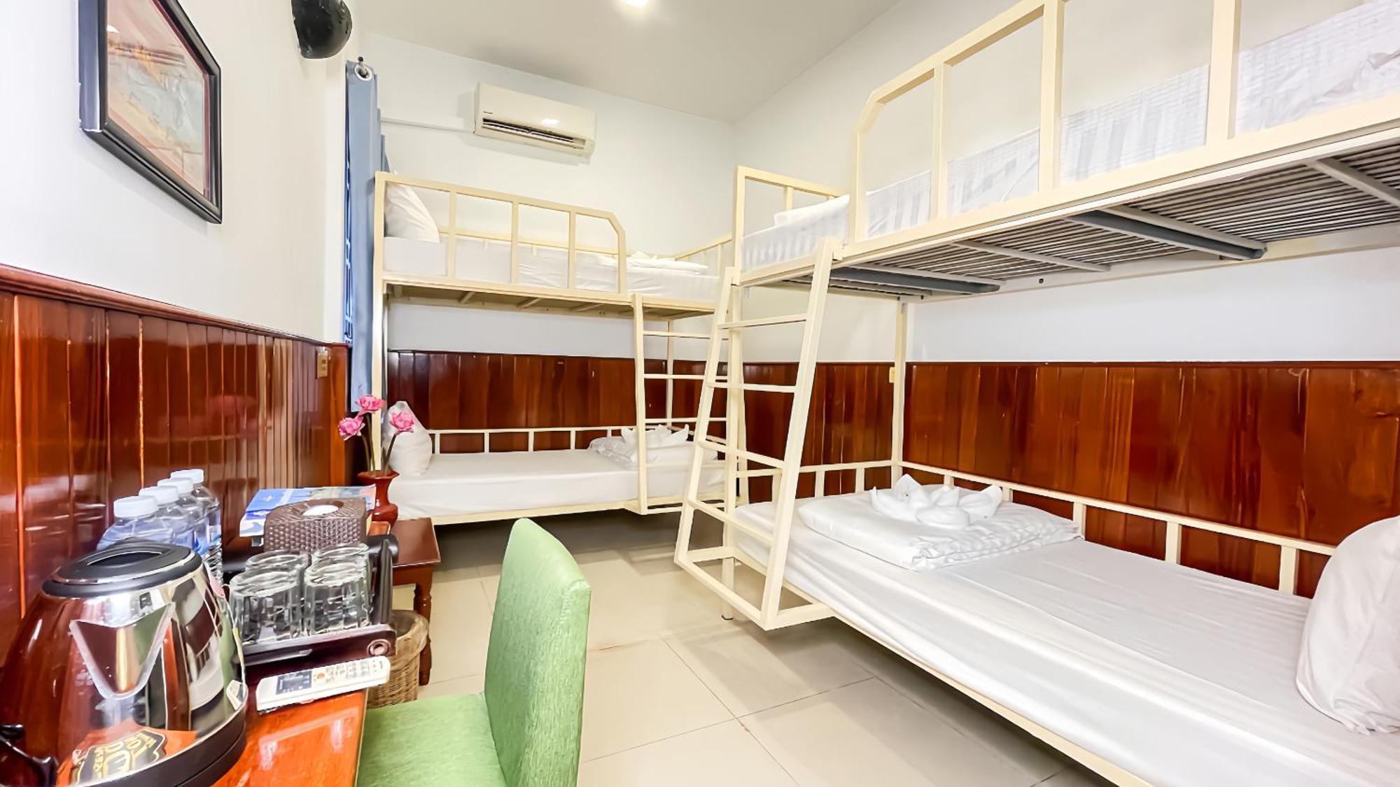 The Center Point Hotel Siem Reap Bagian luar foto