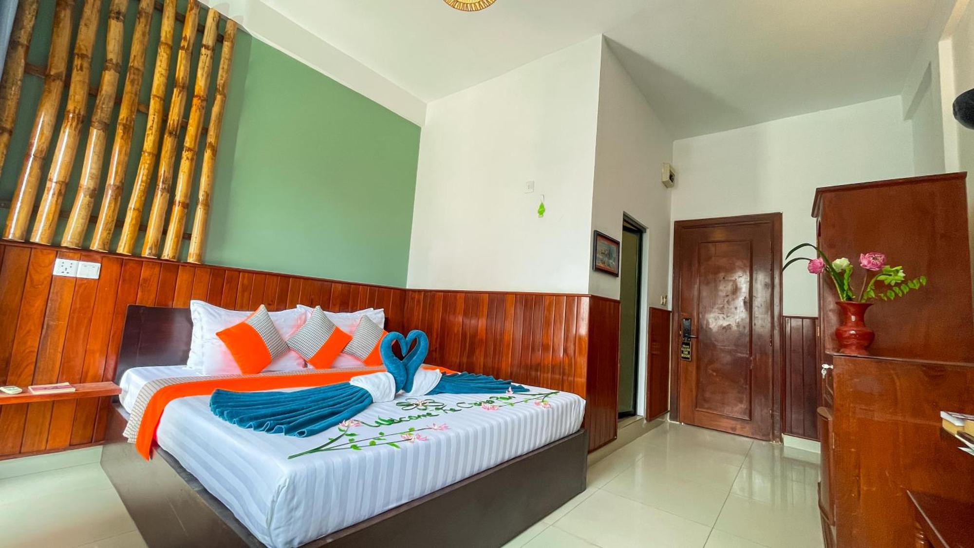 The Center Point Hotel Siem Reap Bagian luar foto