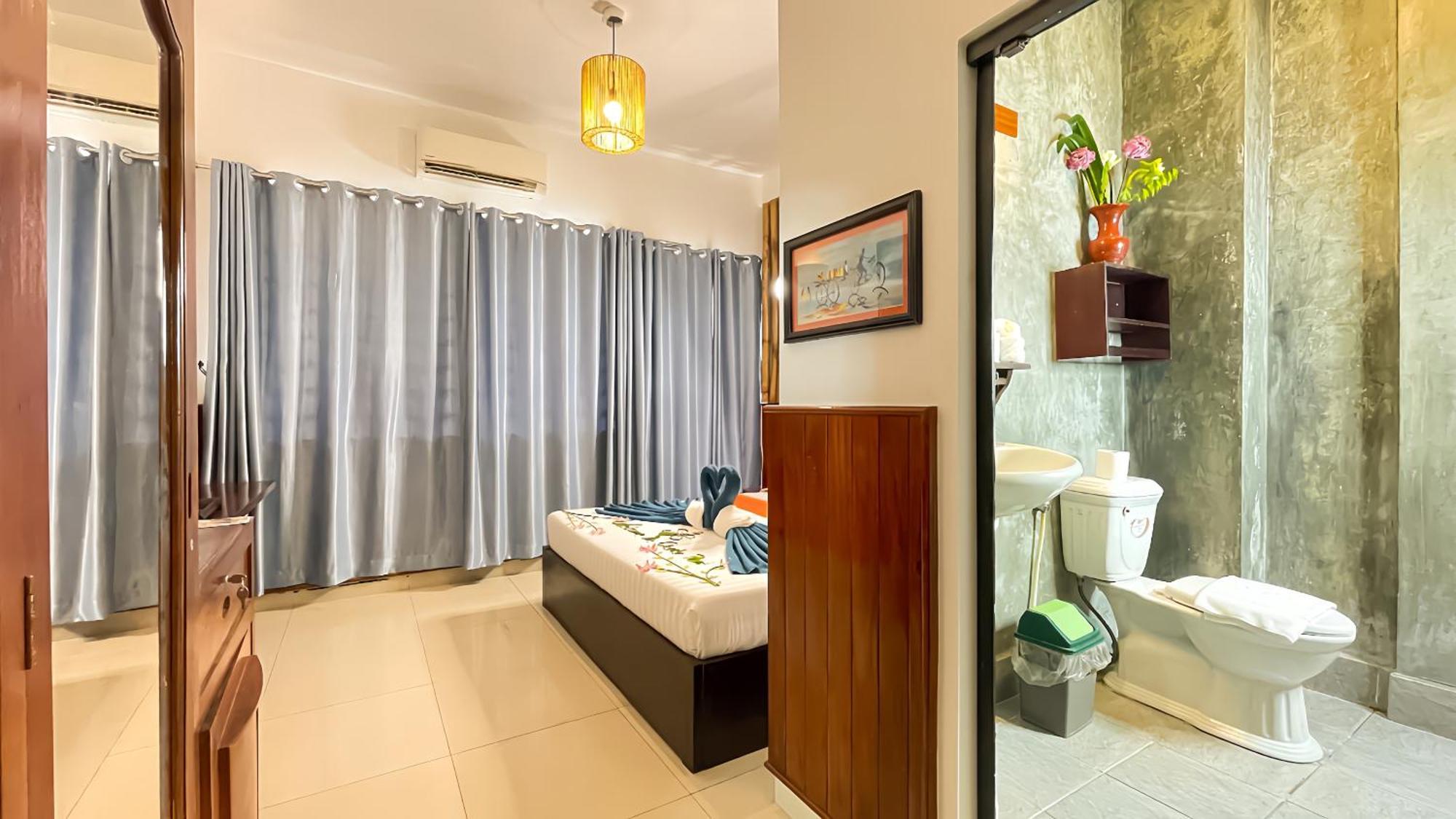 The Center Point Hotel Siem Reap Bagian luar foto