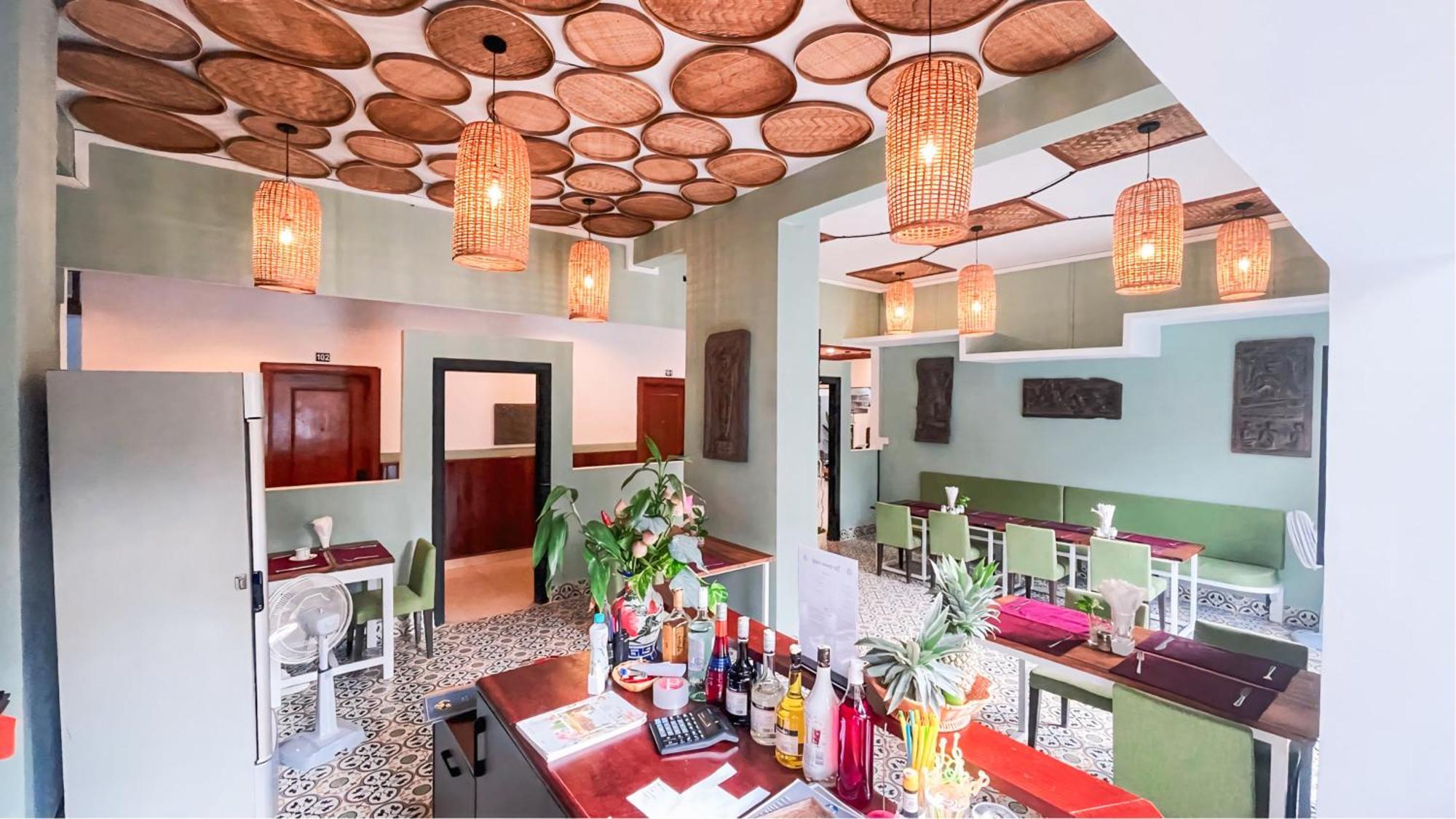 The Center Point Hotel Siem Reap Bagian luar foto