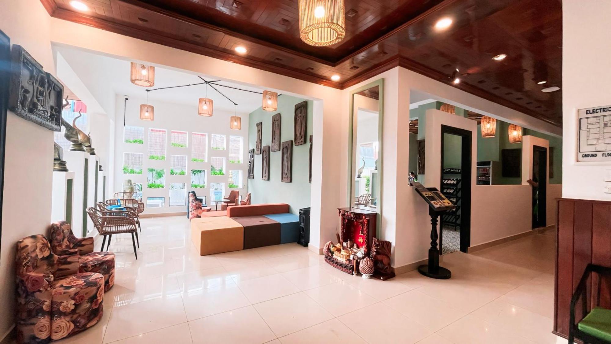 The Center Point Hotel Siem Reap Bagian luar foto