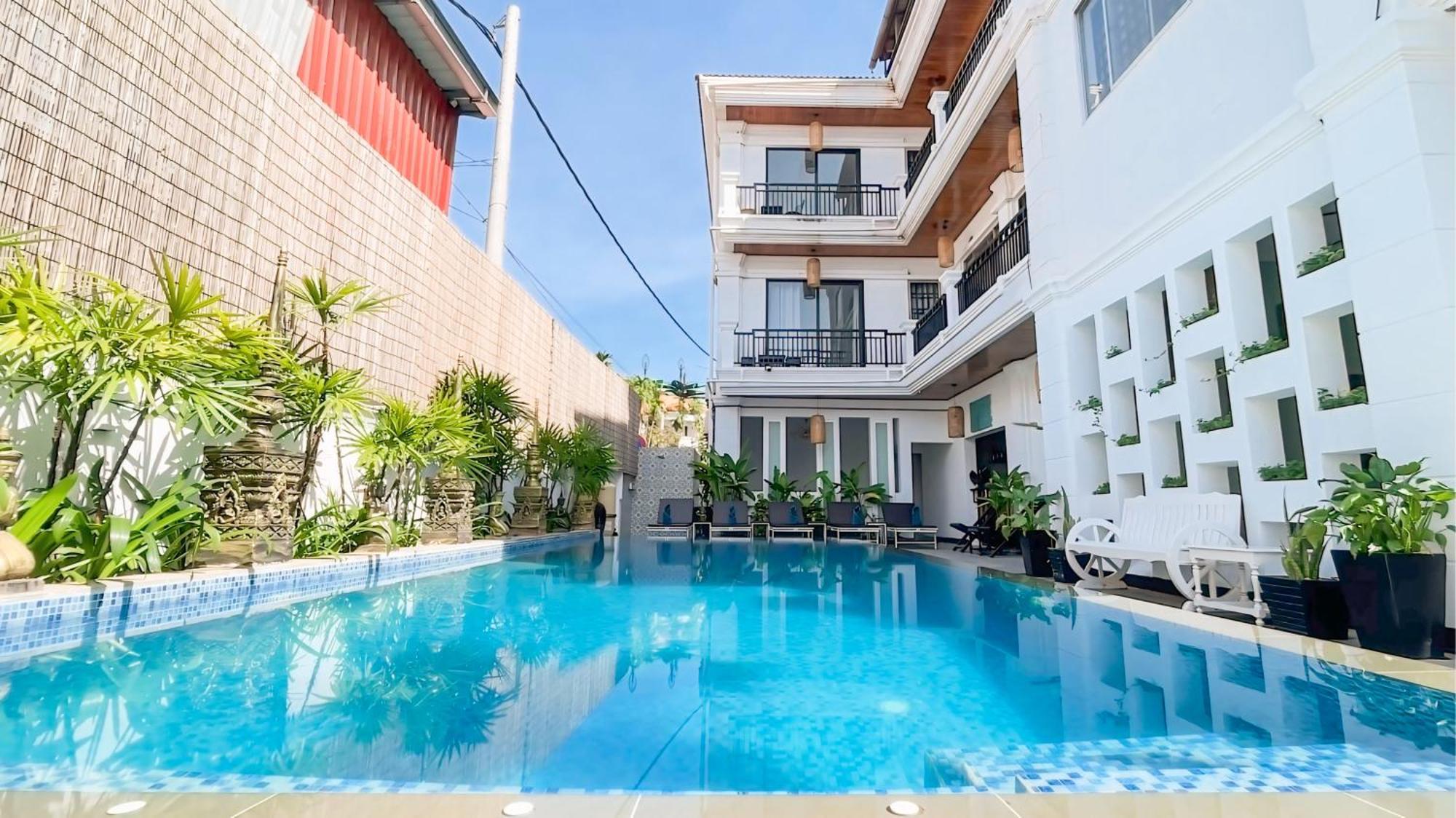 The Center Point Hotel Siem Reap Bagian luar foto