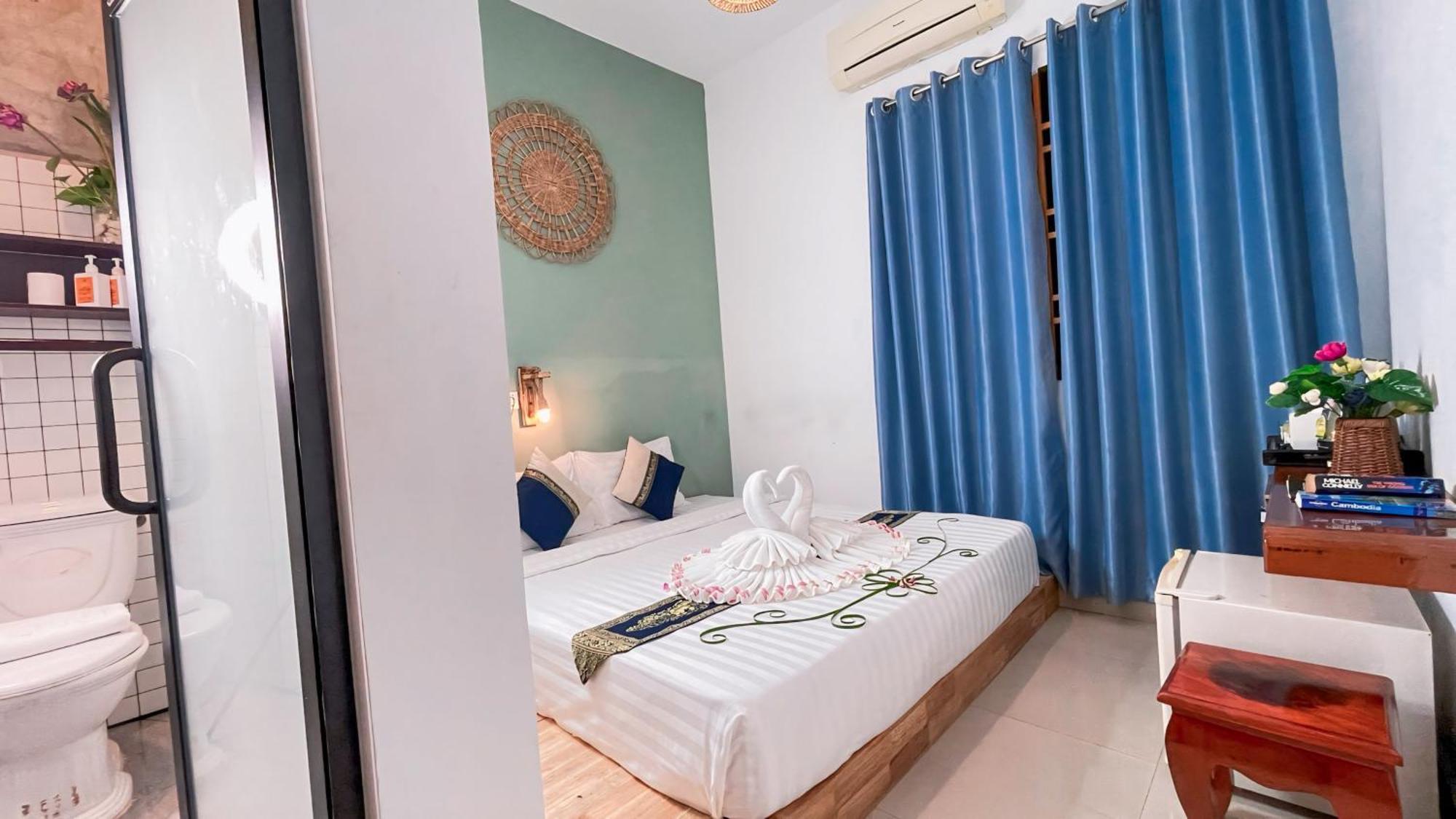 The Center Point Hotel Siem Reap Bagian luar foto